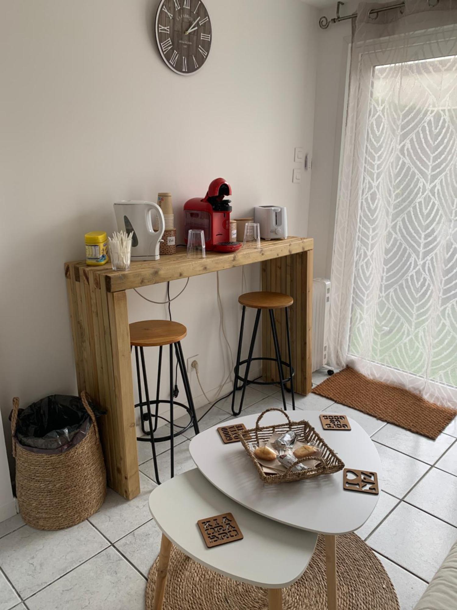 Chez Fifi&Stella Hotel Neufmoutiers-en-Brie Екстериор снимка
