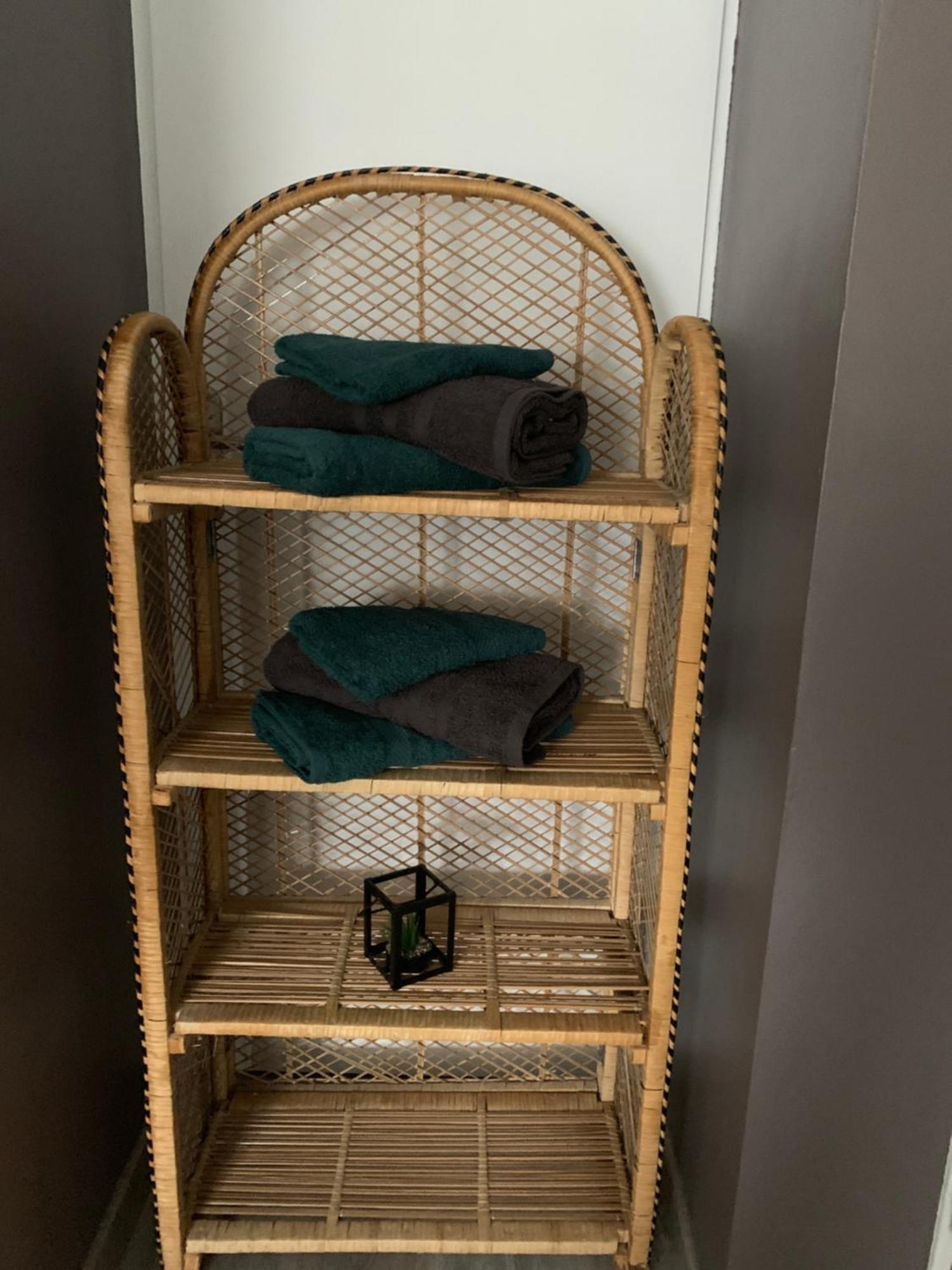 Chez Fifi&Stella Hotel Neufmoutiers-en-Brie Екстериор снимка